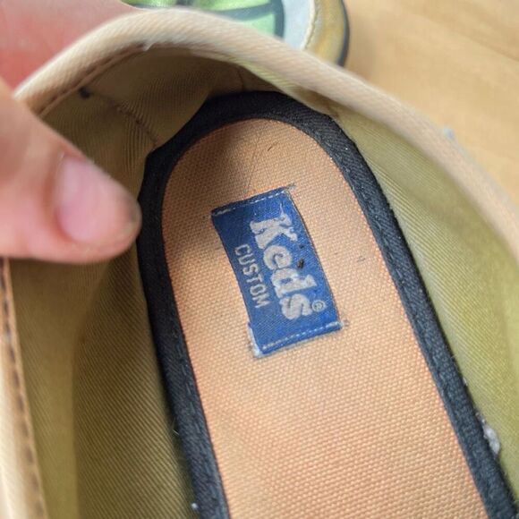 Keds Custom Peace Sign Slip-On Shoes Size 8.5 Colorful Canvas Retro Y2K Style - Picture 4 of 14